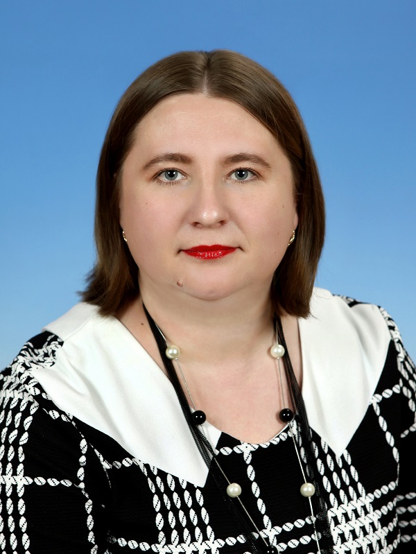 Серова Елена Юрьевна.